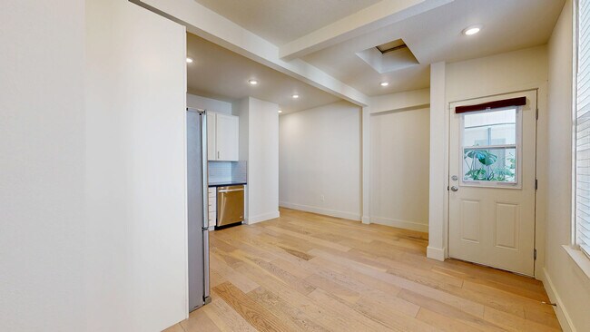 644A Natoma St San Francisco, CA 94103 photo 3