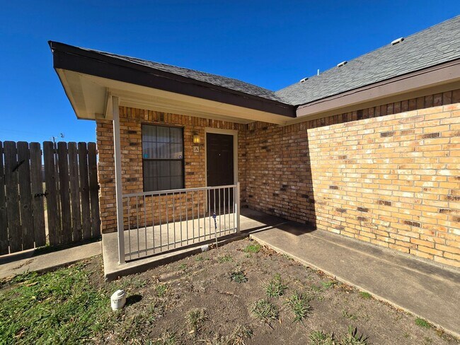 5102 Heather Ln Killeen, TX 76549 photo 2