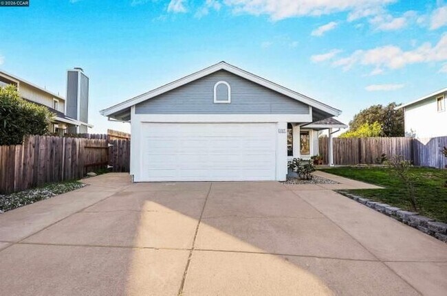 237 Starboard Dr Vallejo, CA 94590 photo 2