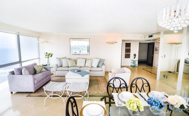 1760 Avenida Del Mundo Coronado, CA 92118 photo 4