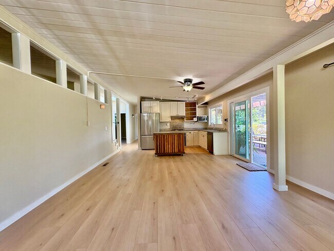 Charming 3bd/3ba Home With Cottage Mill Valley photo 4