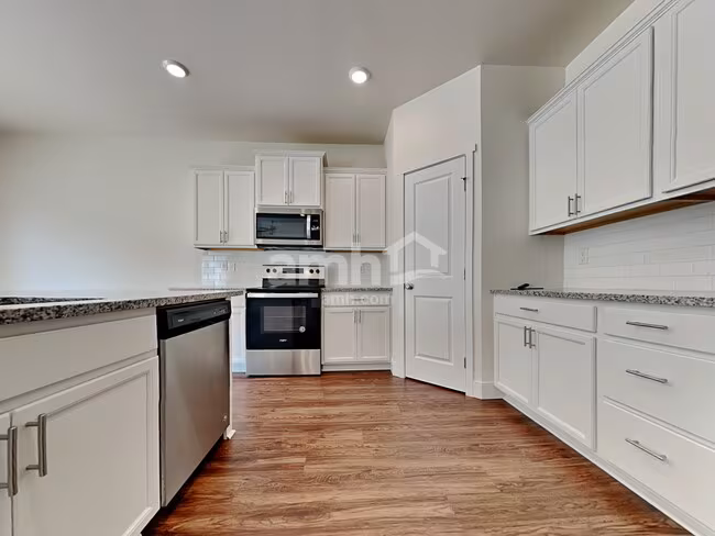 1427 92nd Way SE Tumwater, WA 98501 photo 3