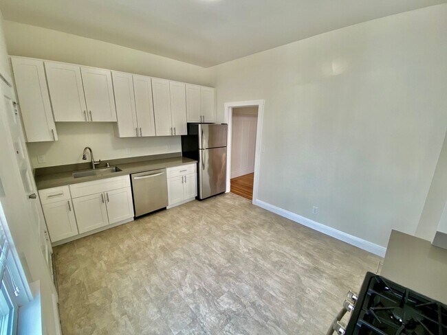 1081 Natoma St San Francisco, CA 94103 photo 5