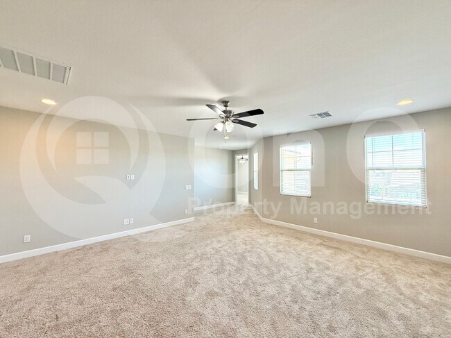 44723 N 44th Ave Phoenix, AZ 85087 photo 3