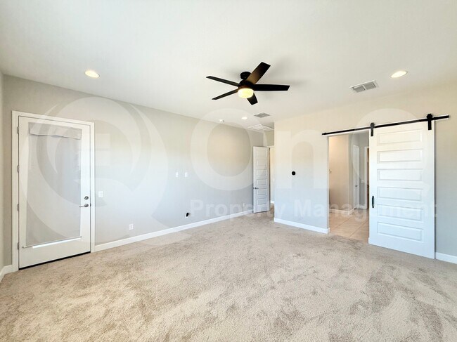 44723 N 44th Ave Phoenix, AZ 85087 photo 5