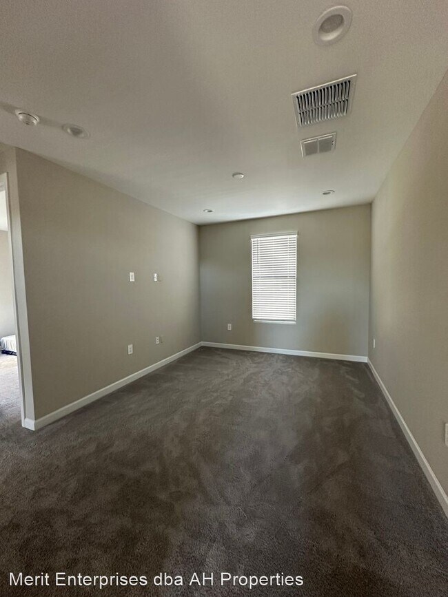 5122 E Anderson Dr Scottsdale, AZ 85254 photo 5