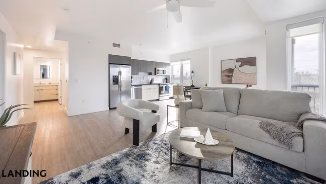707 S Farmer Ave Tempe, AZ 85281 photo 2