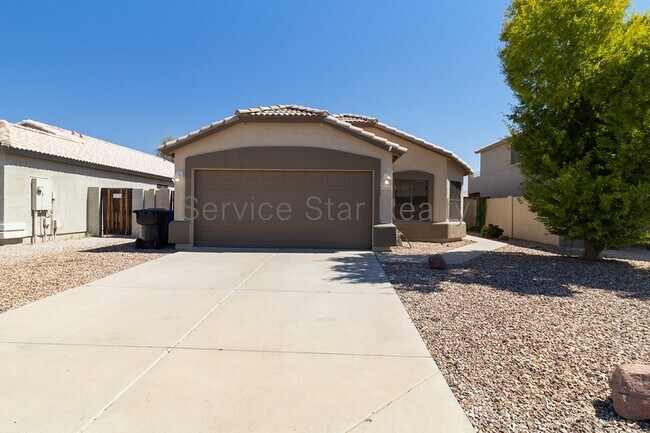 16213 N 161st Dr photo 2