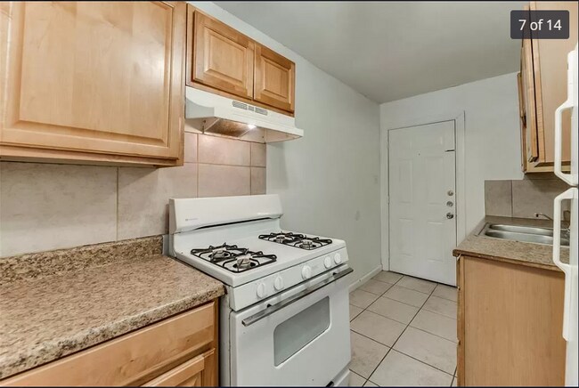 2815 Primrose Ave Fort Worth, TX 76111 photo 3