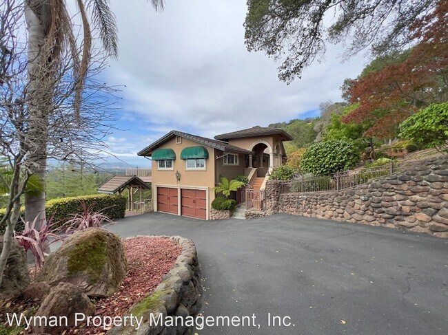 14 Monez Blvd Napa, CA 94559 photo 2