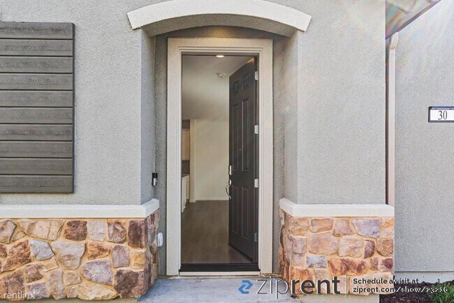 30 Cypress Court, Pittsburg, CA 94565 photo 3