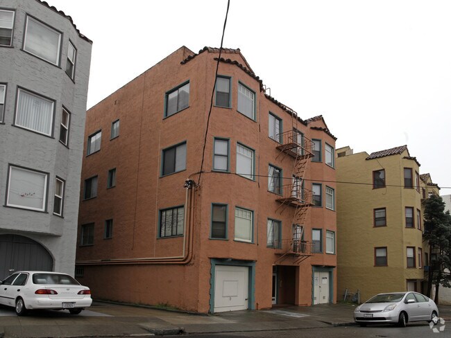 2430 8th Avenue, Oakland, CA 94606 photo 2