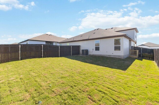 210-210 Nespral Dr San Antonio, TX 78253 photo 4