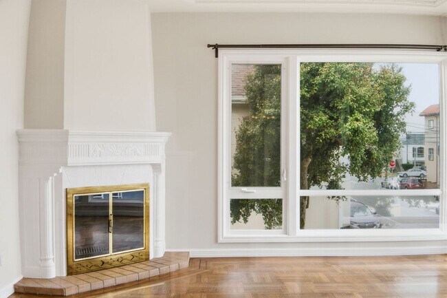 1603 Ortega St San Francisco, CA 94122 photo 5