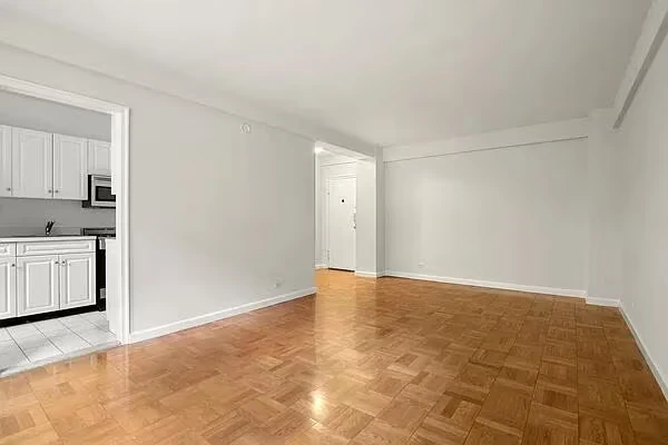 45 Park Ave New York, NY 10016 photo 5