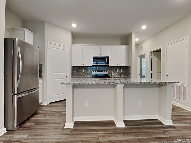 7410 Boa Holw San Antonio, TX 78253 photo 4