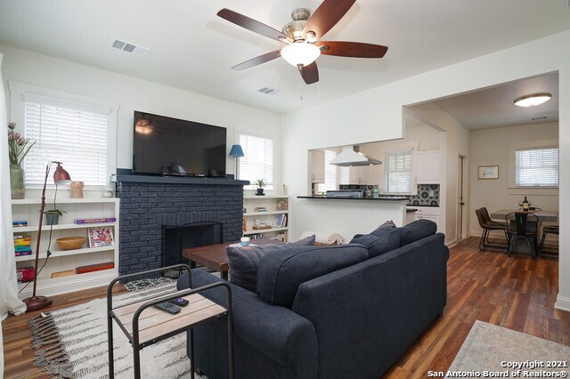 1125 Virginia Blvd San Antonio, TX 78203 photo 5