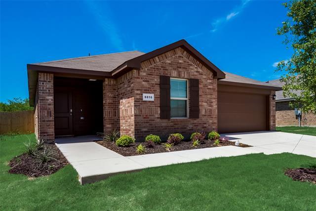 8816 Ring Gold Dr Fort Worth, TX 76123 photo 4