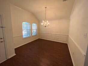 6109 Apache Drive, The Colony, TX 75056 photo 4