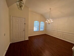 6109 Apache Drive, The Colony, TX 75056 photo 2