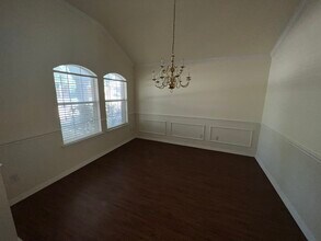 6109 Apache Drive, The Colony, TX 75056 photo 3