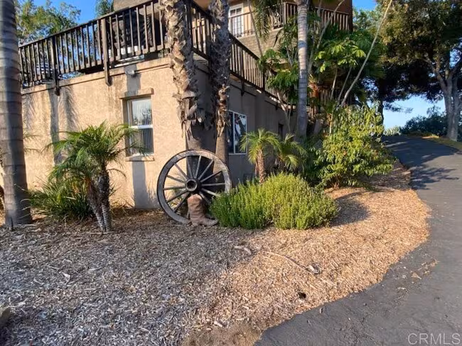 2426 Suncrest Blvd El Cajon, CA 92021 photo 2