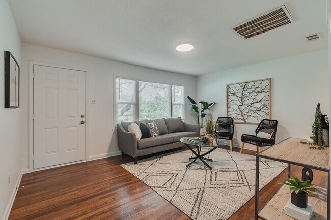 3045 Olive Place, Fort Worth, TX 76116 photo 5