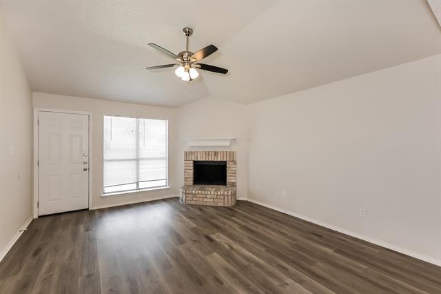 10836 Deauville Cir N photo 2