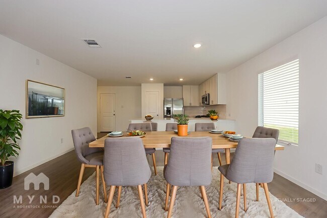 2737 Ctr Crk Ln Fort Worth, TX 76108 photo 3