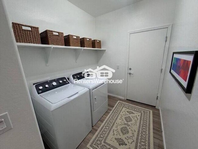 17176 W Corrine Dr Surprise, AZ 85388 photo 5