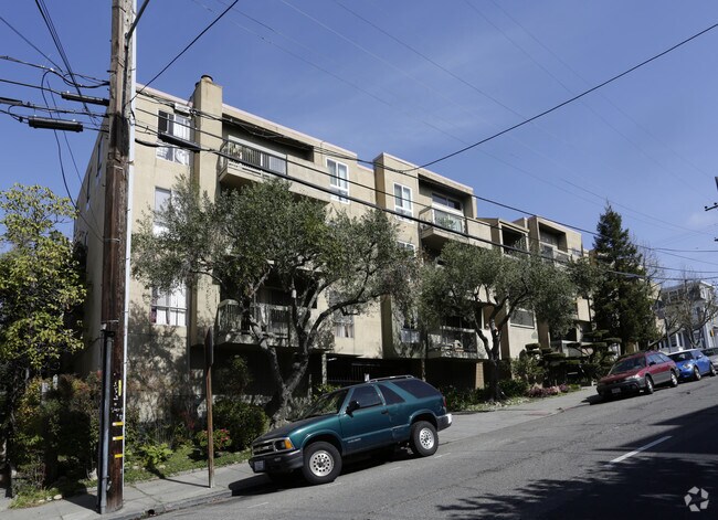 The Ambassador Apartments photo 2