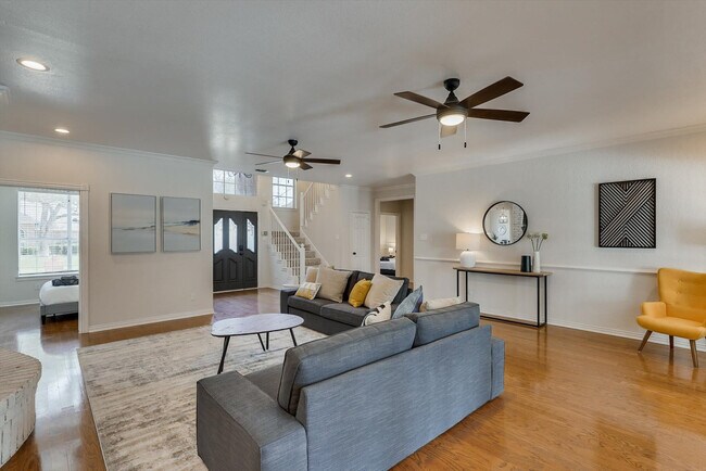 7701 Ridgeway Ct North Richland Hills, TX 76182 photo 2