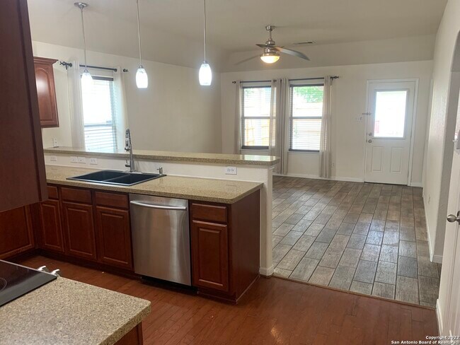 12023 Mill Pine San Antonio, TX 78254 photo 4