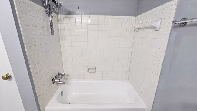 Constitution Square Apartments photo 4
