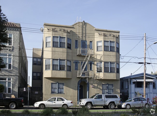 721 40th Street, Oakland, CA 94609 photo 5
