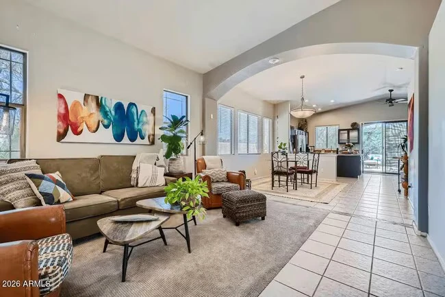 5069 E Lucia Dr Cave Creek, AZ 85331 photo 3