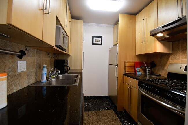 874-874 California Ave Palo Alto, CA 94306 photo 4