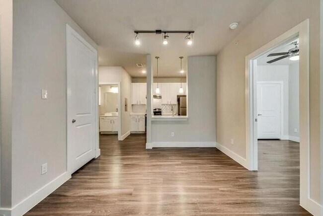 4060 N Belt Line Rd Irving, TX 75038 photo 5