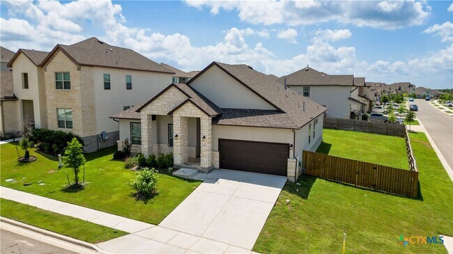1606 Folk Victorian Rd New Braunfels, TX 78132 photo 5