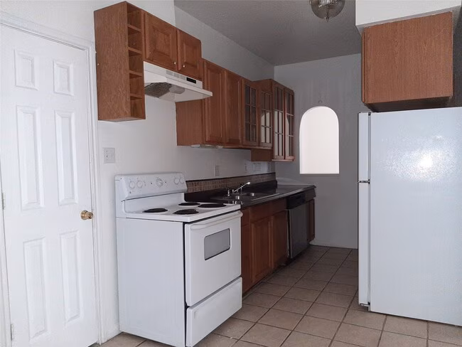 4542 Otterbury Drive, Houston, TX 77039 photo 5