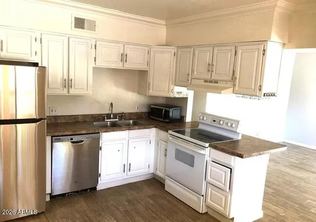 510 W University Dr Tempe, AZ 85281 photo 4