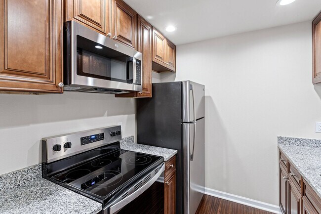 Park Place Apartments photo 3