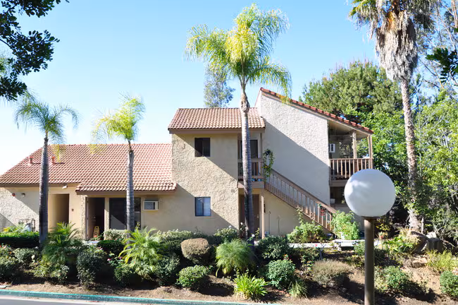 Country Club Villas photo 3