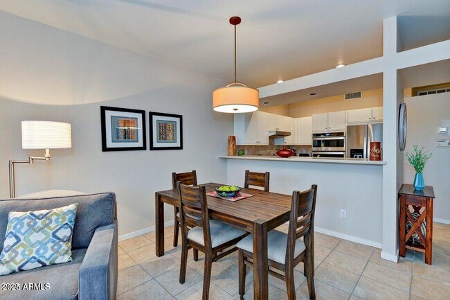 7700 E Gainey Ranch Rd Scottsdale, AZ 85258 photo 4