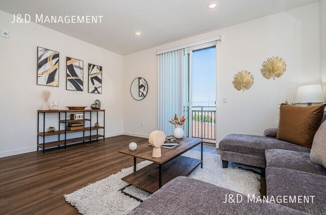 5559 Lauretta St San Diego, CA 92110 photo 5