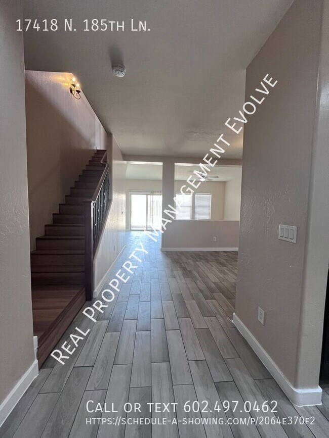 17418 North 185th Lane, Surprise, AZ 85374 photo 5