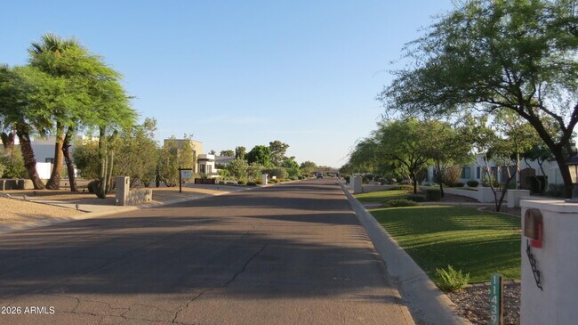 11440 N 65th St Scottsdale, AZ 85254 photo 4