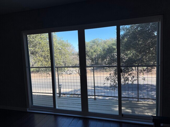 1008 Clayton Nolen Dr Horseshoe Bay, TX 78657 photo 3