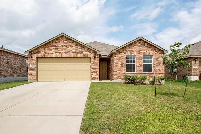 5716 Hopkins Dr Temple, TX 76502 photo 2