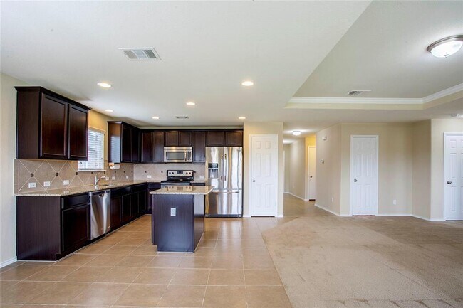 5716 Hopkins Dr Temple, TX 76502 photo 3